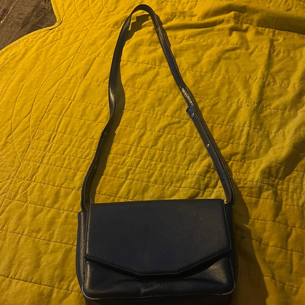 Elegant Daame Black Leather Shoulder Bag
